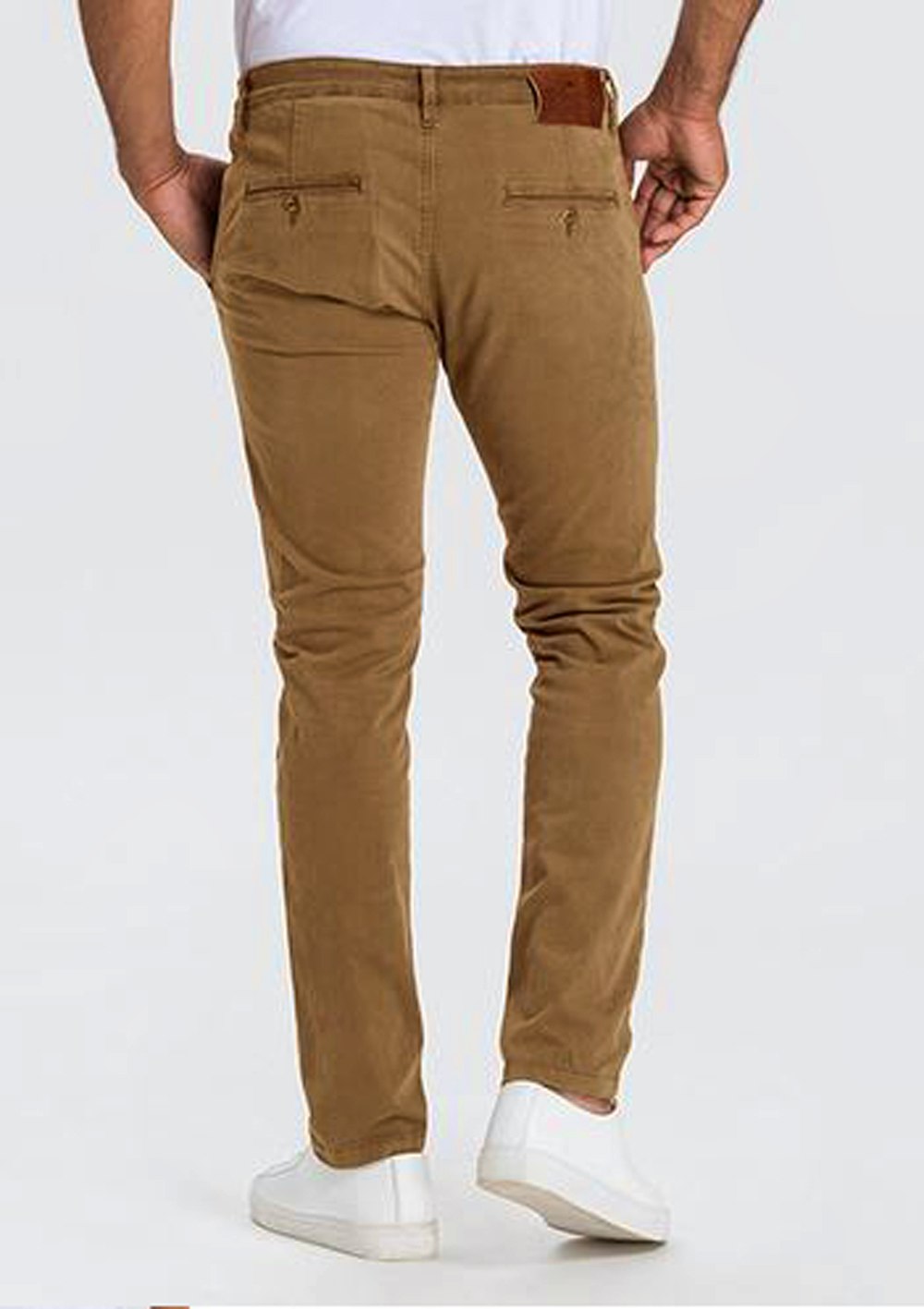 Cross Chino Hose Tapered Fit camel 